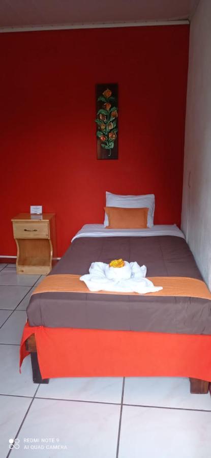 Your House Bed & Breakfast Rio Segundo
